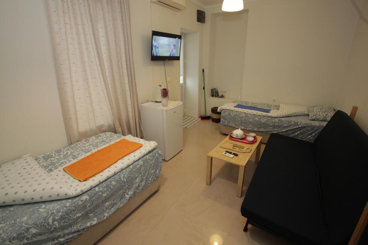 Sukhum City Mini Hotel Сухумі Екстер'єр фото