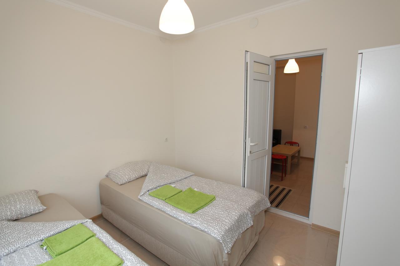 Sukhum City Mini Hotel Сухумі Номер фото